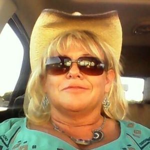 Meet your Posher, Tracy